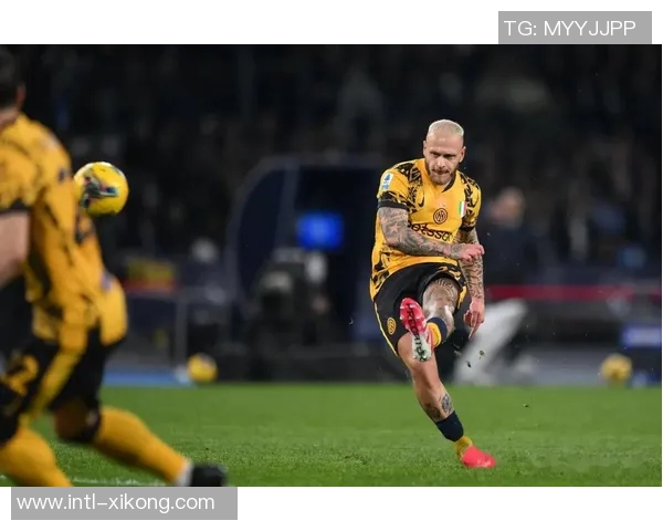 国米九月最佳球员候选名单揭晓迪马尔科图拉姆劳塔罗恰尔汗奥卢争夺荣誉